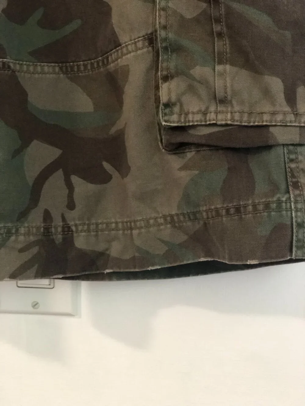 Public Opinion Camo Cargo Utility shorts camouflage pattern Side pocket Mens 36W